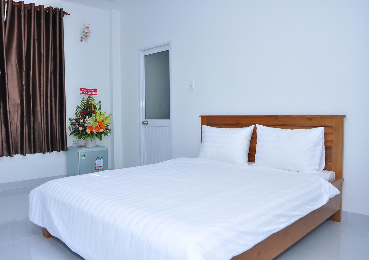 Wow Hotel Куїнон Екстер'єр фото
