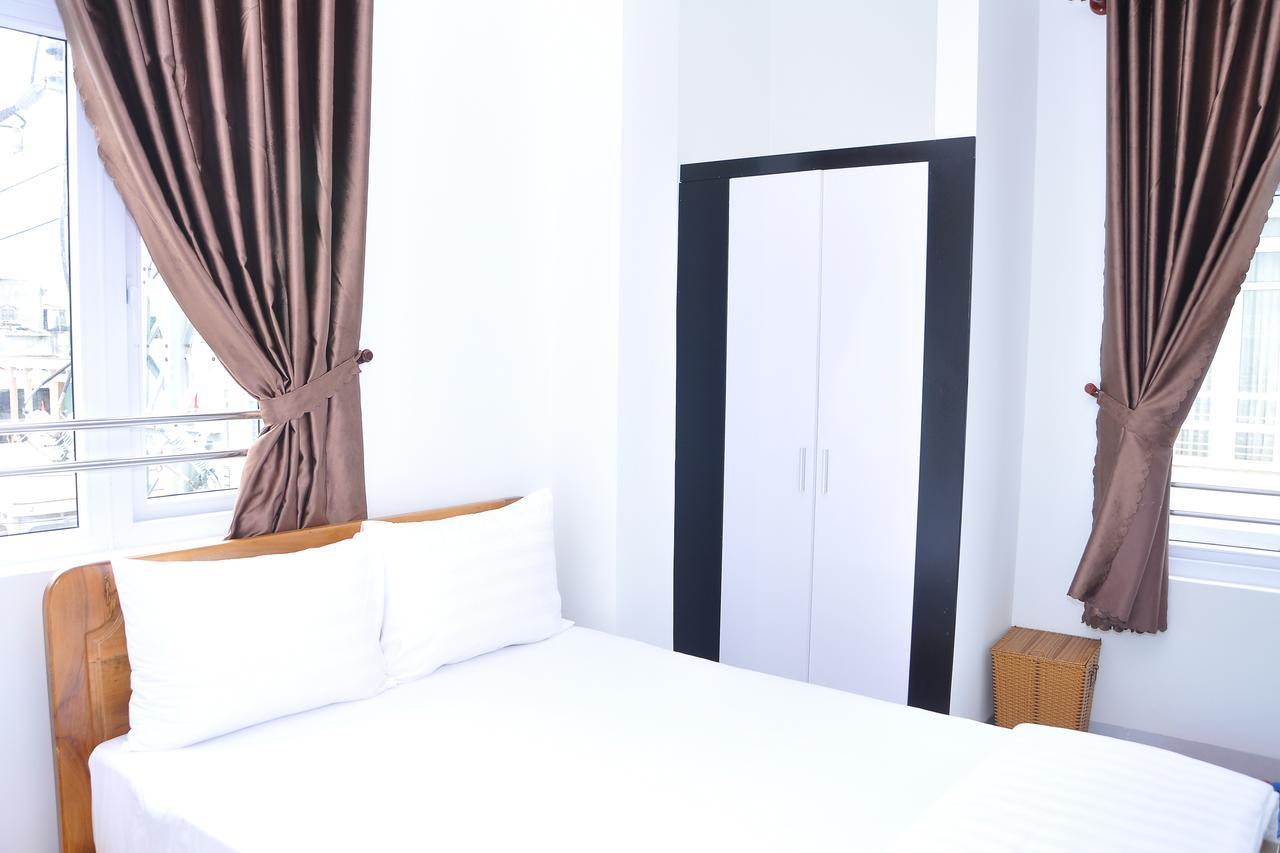 Wow Hotel Куїнон Екстер'єр фото