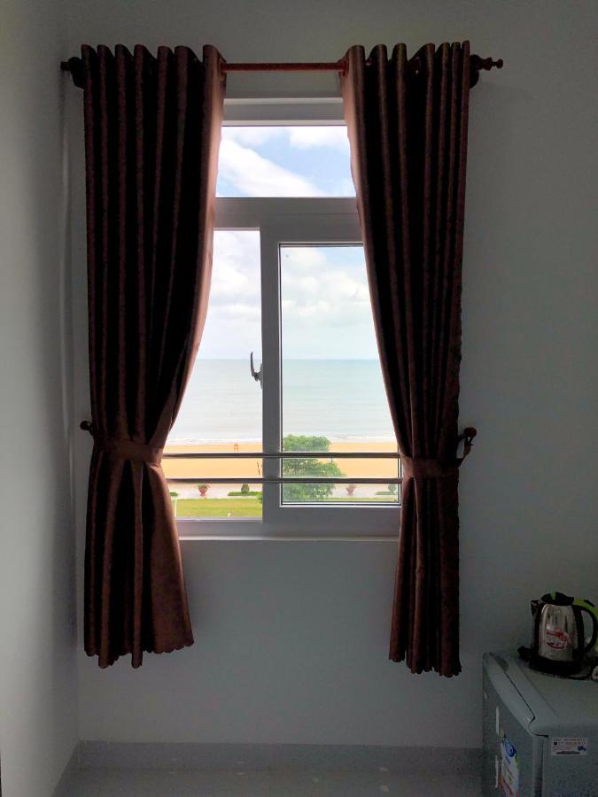 Wow Hotel Куїнон Екстер'єр фото